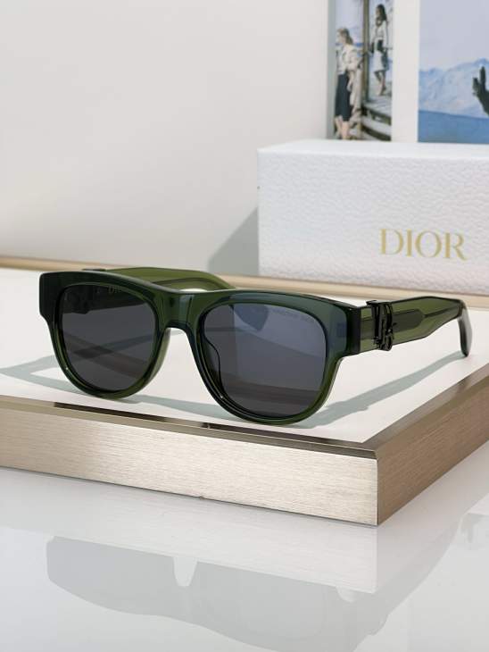 Picture of Dior Sunglasses _SKUfw76988665fw
